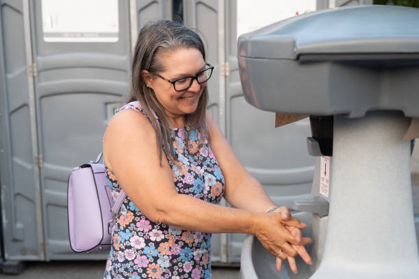 Best Local porta potty services  in Waterloo, IA
